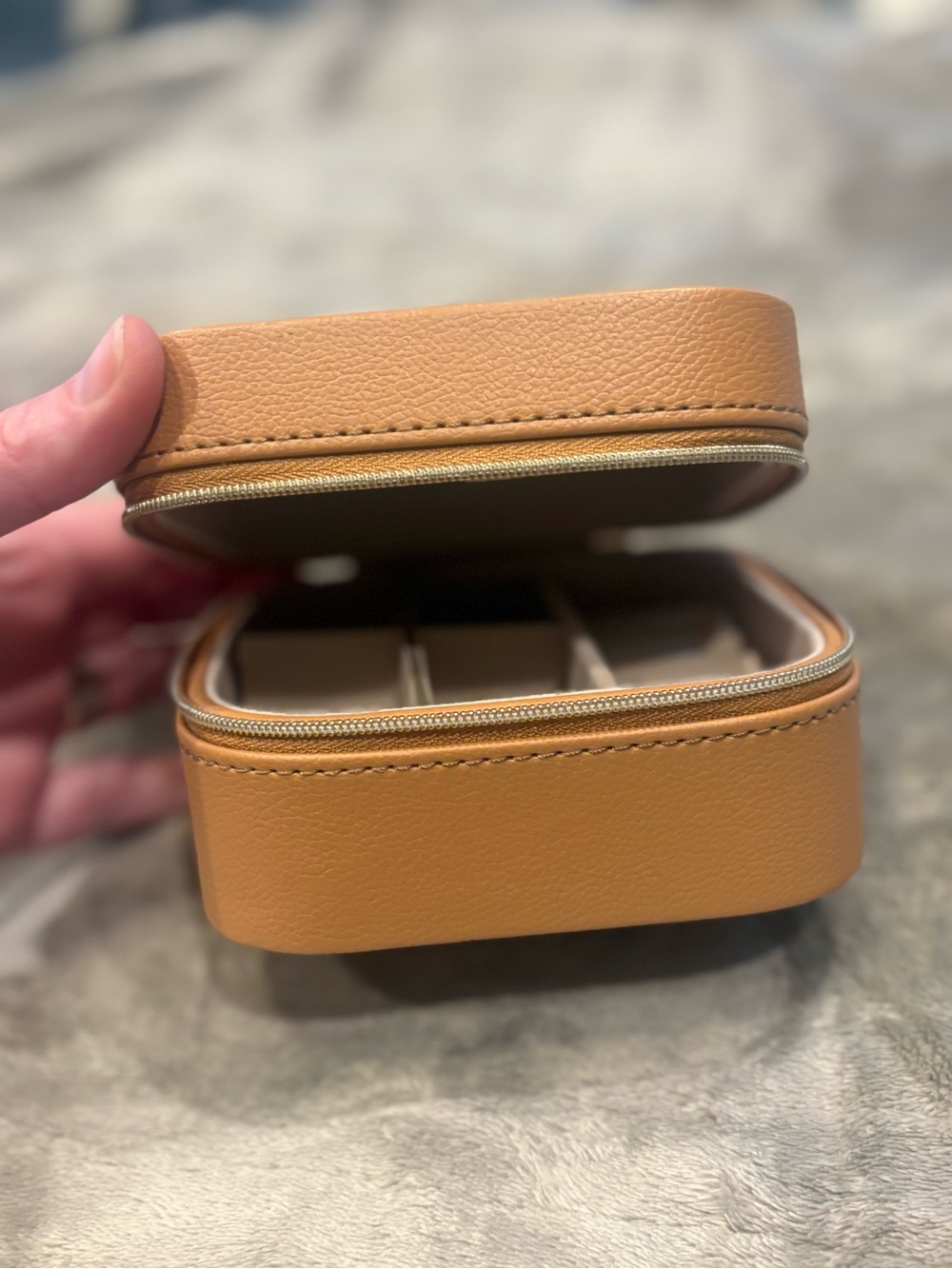 Samara Jewelry Case - Picture 4 of 4